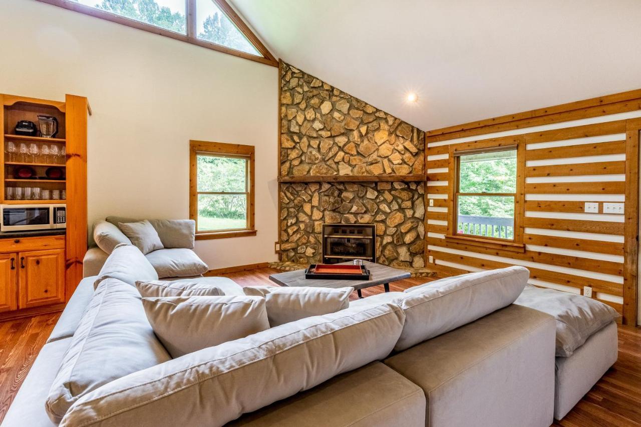 Pebble On The Creek Villa Whittier ภายนอก รูปภาพ