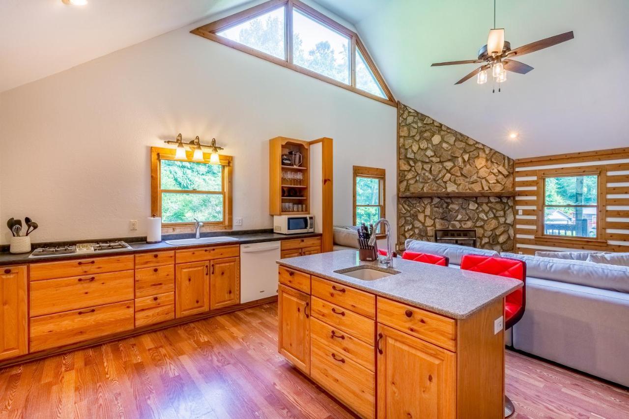 Pebble On The Creek Villa Whittier ภายนอก รูปภาพ
